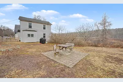 88 Cash Street, Croydon, NH 03773 - Photo 3