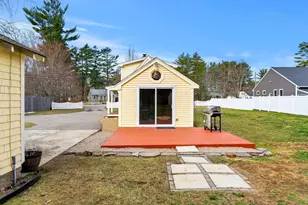 71 Old Rochester Rd, Dover, NH 03820 - Photo 25