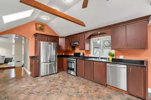 71 Old Rochester Rd, Dover, NH 03820 - Photo 5