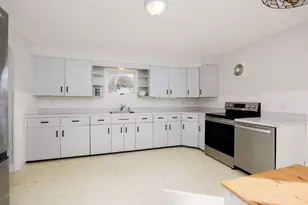 11 Crawford Ave, Lebanon, NH 03784 - Photo 5