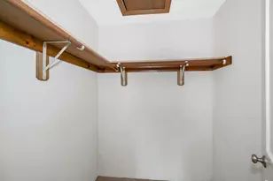 8 Fitzpatrick Cir, Nashua, NH 03063 - Photo 21