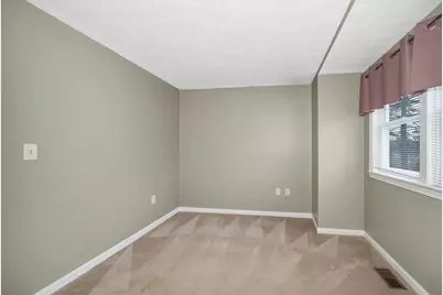 8 Fitzpatrick Circle, Nashua, NH 03063 - Photo 29