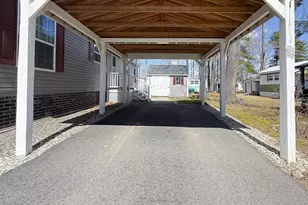 310 Friar Tuck Dr, Exeter, NH 03833 - Photo 3