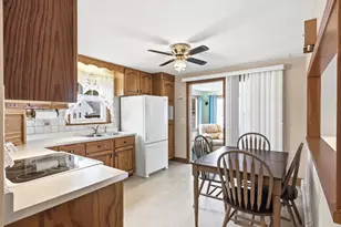 599 Brunelle Ave, Manchester, NH 03103 - Photo 5