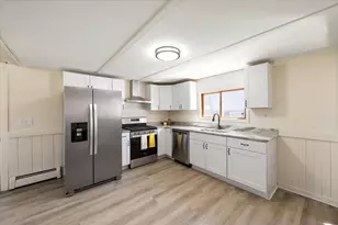 10 Cross Street St, Allenstown, NH 03275 - Photo 9