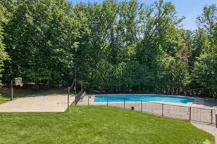 197 Liberty Hill Rd, Bedford, NH 03110 - Photo 3