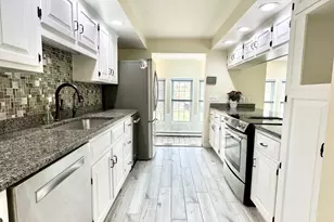7 Rainbow Dr, Goffstown, NH 03045 - Photo 11