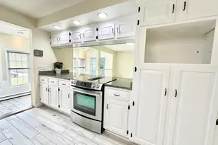 7 Rainbow Dr, Goffstown, NH 03045 - Photo 17