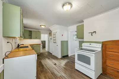 7 Maple Street, Farmington, NH 03835 - Photo 3