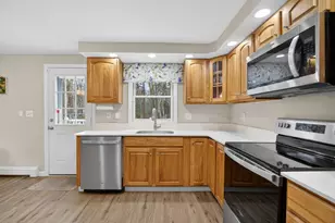 5 Bill St, Derry, NH 03038 - Photo 17