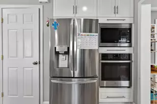 8 Katie Ln, Nashua, NH 03062 - Photo 9