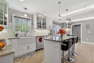 8 Katie Ln, Nashua, NH 03062 - Photo 7