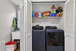 8 Katie Ln, Nashua, NH 03062 - Photo 49