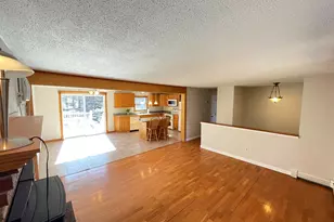 51 Island Pond Rd, Derry, NH 03038 - Photo 7