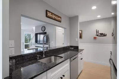 257 Weirs Boulevard #16, Laconia, NH 03246 - Photo 9