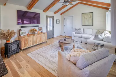 17 Beaumont Drive, Dover, NH 03820 - Photo 5