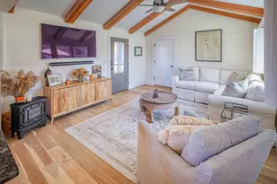 17 Beaumont Dr, Dover, NH 03820 - Photo 5