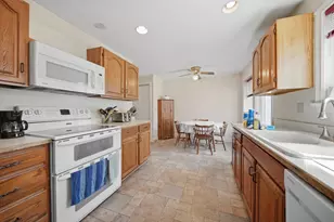 8 Mill Falls Rd, Pembroke, NH 03275 - Photo 21