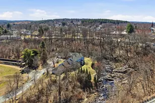 8 Mill Falls Rd, Pembroke, NH 03275 - Photo 11