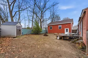 10 Saint Josephs Dr, Nashua, NH 03060 - Photo 5