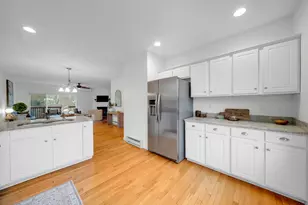 131 Court St, Exeter, NH 03833 - Photo 7