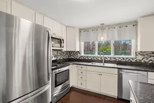 51 Margate Dr, Auburn, NH 03032 - Photo 11