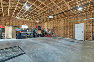 24 Healion St, Manchester, NH 03109 - Photo 49