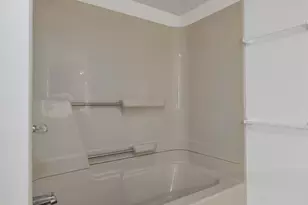 24 Healion St, Manchester, NH 03109 - Photo 39