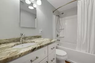 24 Healion St, Manchester, NH 03109 - Photo 31