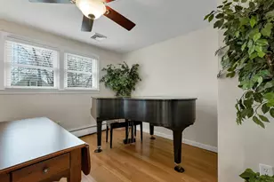 24 Healion St, Manchester, NH 03109 - Photo 19