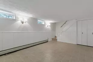 24 Healion St, Manchester, NH 03109 - Photo 41