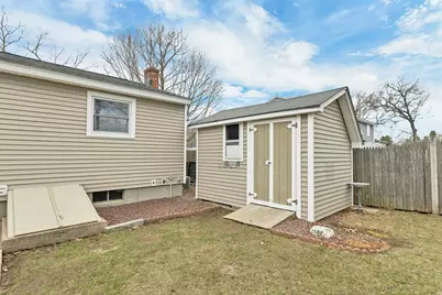 24 Healion Street, Manchester, NH 03109 - Photo 7