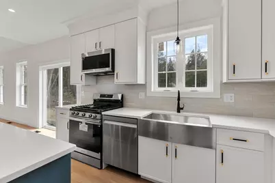 10 Blaisdell Court, Raymond, NH 03077 - Photo 13