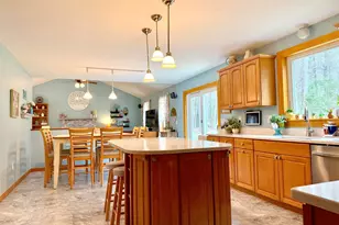 3 Norway Dr, Brookline, NH 03033 - Photo 9