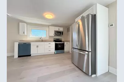 8 Holman Street, Hillsboro, NH 03221 - Photo 9