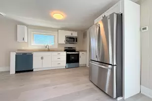 8 Holman St, Hillsboro, NH 03221 - Photo 9