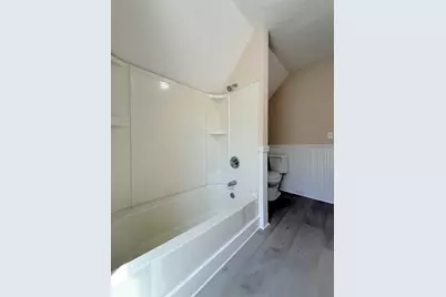 8 Holman Street, Hillsboro, NH 03221 - Photo 21