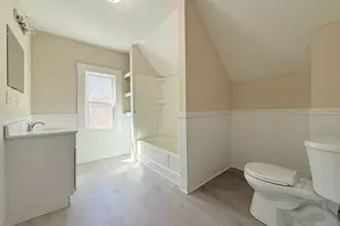 8 Holman St, Hillsboro, NH 03221 - Photo 19