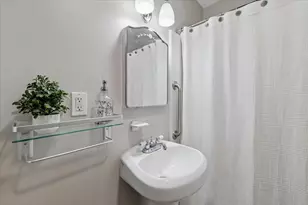 4 Princeton St, Concord, NH 03301 - Photo 19