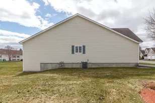 2A Taunton Ln, Hudson, NH 03051 - Photo 45