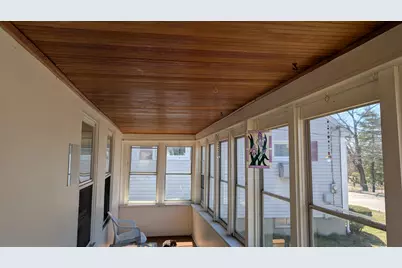 11 Bellevue Street, Manchester, NH 03103 - Photo 17