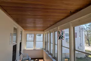 11 Bellevue St, Manchester, NH 03103 - Photo 17