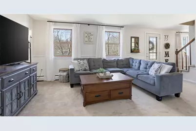 11 Elwood Road, Derry, NH 03038 - Photo 9