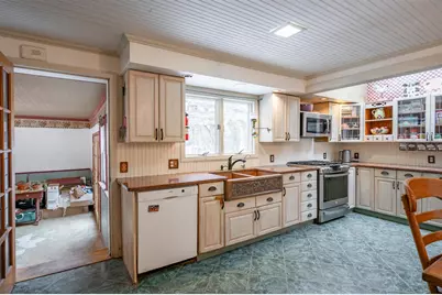 133 Raymond Road, Deerfield, NH 03037 - Photo 3