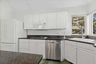 14 Sterling Springs Dr, Hartford, VT 05001 - Photo 13