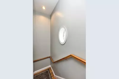 2246 Elm Street, Manchester, NH 03104 - Photo 19