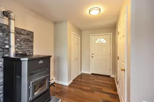 51 Megan Ln, Hillsboro, NH 03244 - Photo 11