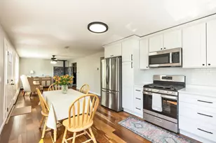 51 Megan Ln, Hillsboro, NH 03244 - Photo 13