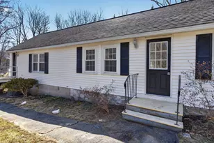 228 Main St, Hampstead, NH 03841 - Photo 5