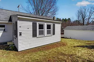 228 Main St, Hampstead, NH 03841 - Photo 7